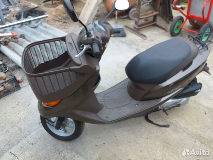 Honda Dio cesta