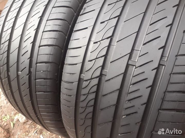 Arivo Ultra ARZ5 255/35 R19
