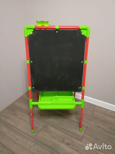 Мольберт (доска)детский с буквами,цифрами и др