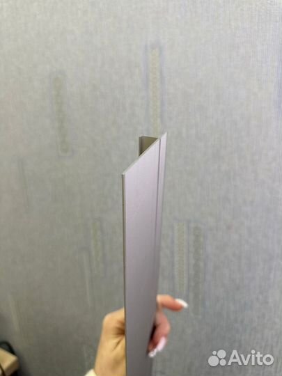 Скрытый плинтус