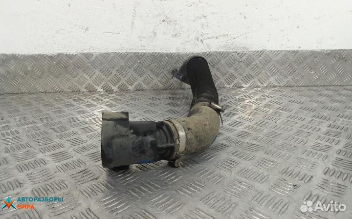 Патрубок интеркулера Skoda Octavia 3 (A7) 2014