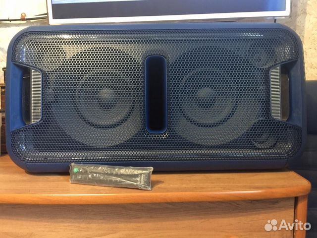 Колонка Sony XB7