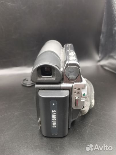 Видеокамера Samsung