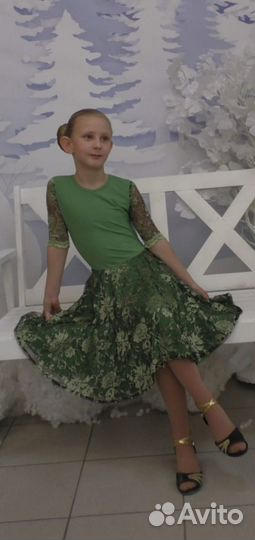 Продам рейтинговое платье спортивные бальные танцы