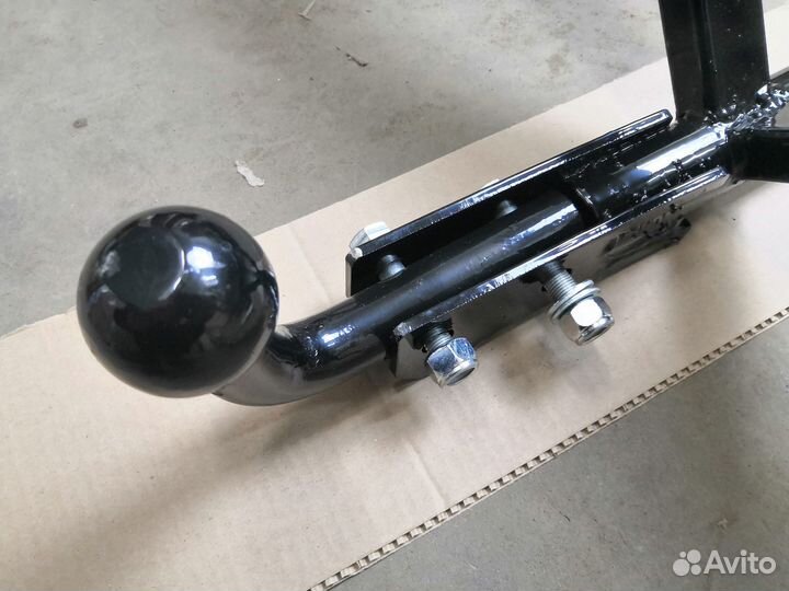 Фаркоп тсу Нива 4х4 Урбан Легенд 2121-31