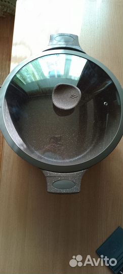 Продаю сковородку