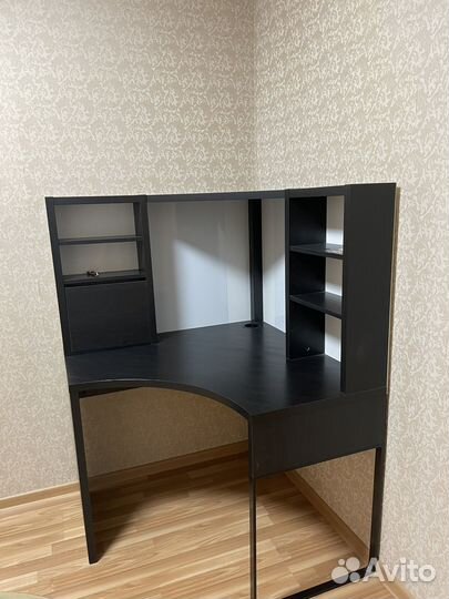 Письменный стол IKEA микке