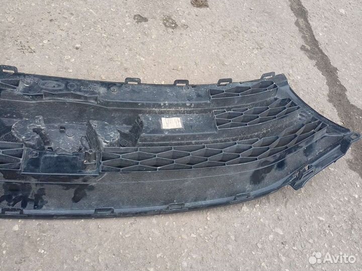 Решетка радиатора LADA x-ray