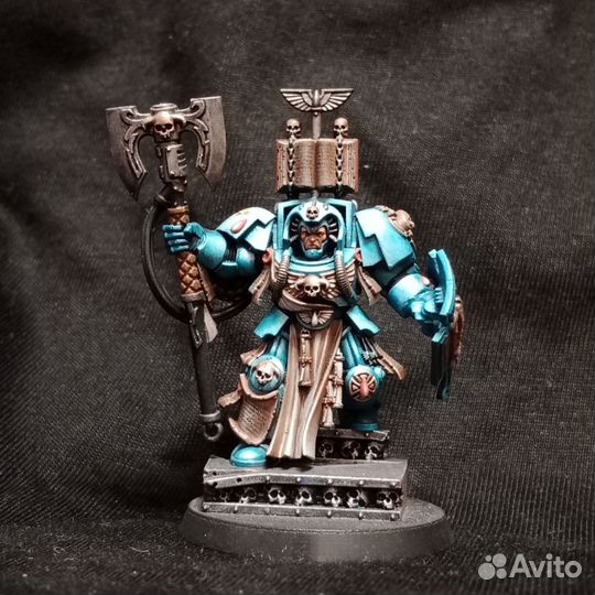 Warhammer 40k Librarian in Terminator Armour (old)