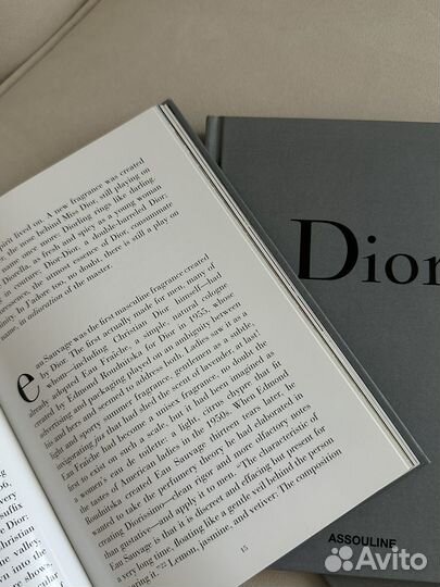 Интерьерная книга dior assouline