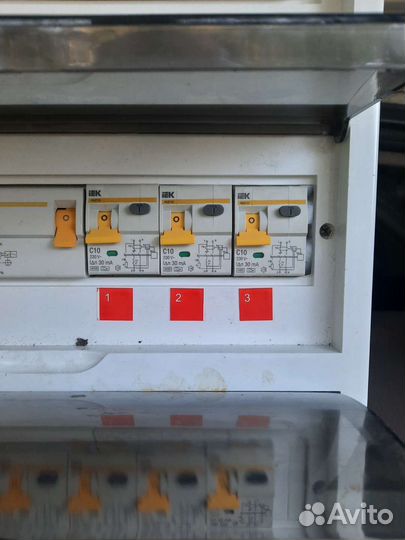 Щиток электрический в сборе