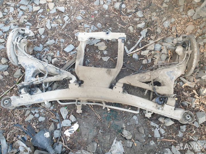 Задняя сложная балка bmw e34 бмв е34 210тип редукт