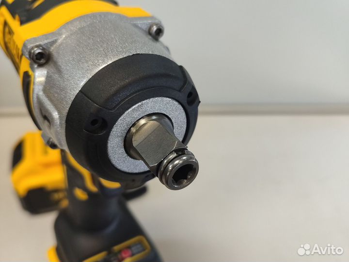 Гайковерт dewalt 350 нм
