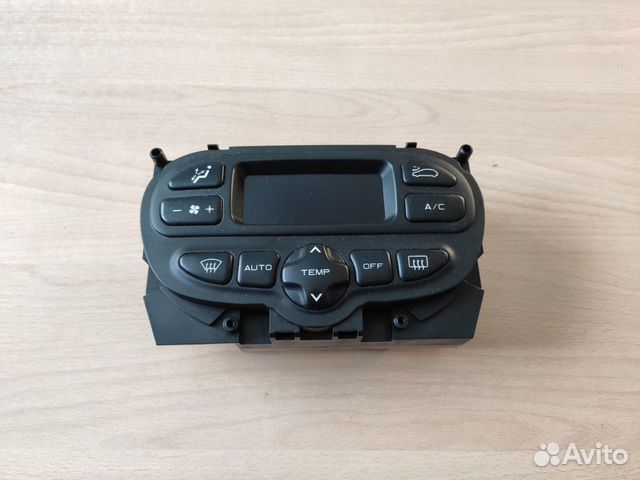 Блок управления климатической установкой Peugeot