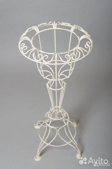 Подставка для цветов ручная работа