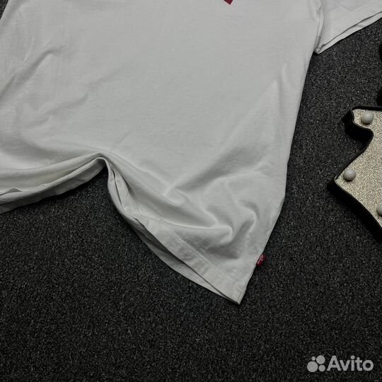 Футболка Levi's оригинал