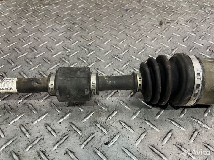 Привод передний левый Kia Ceed JD