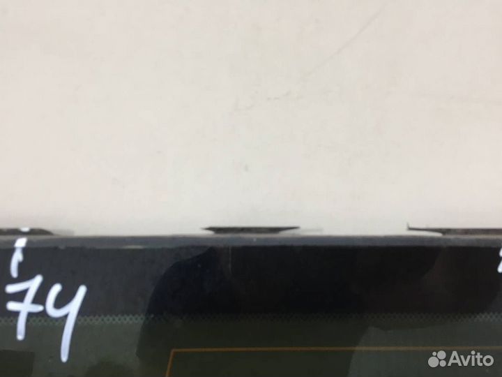 Стекло кузовное глухое правое Toyota Land Cruiser