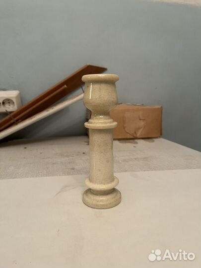 Подсвечник из мрамора 1 шт