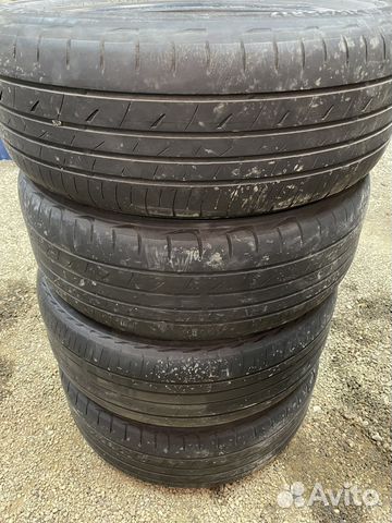 Bridgestone Playz PX 215/55 R17 94V