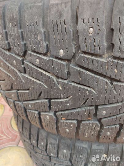 Nokian Tyres Hakkapeliitta 7 SUV 275/50 R20 113