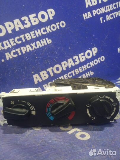 Блок управления печкой Nissan Primera P11 седан