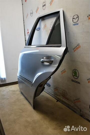 Дверь задняя левая Mercedes-Benz Ml (W164)