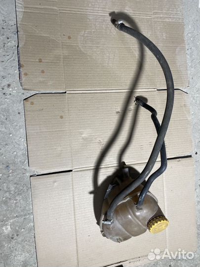 Бачок расширительный Opel Vectra