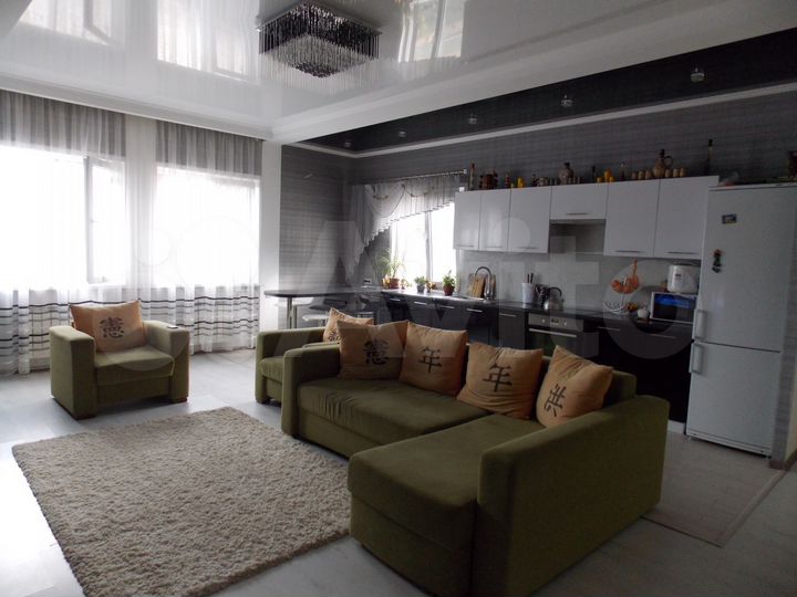 Коттедж 140 м² на участке 3 сот.