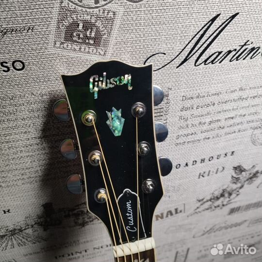 Гитара Gibson J200 Chery электроакустика