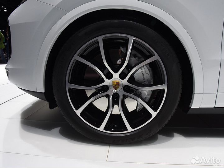 Porsche Cayenne style Exclusive Design r21