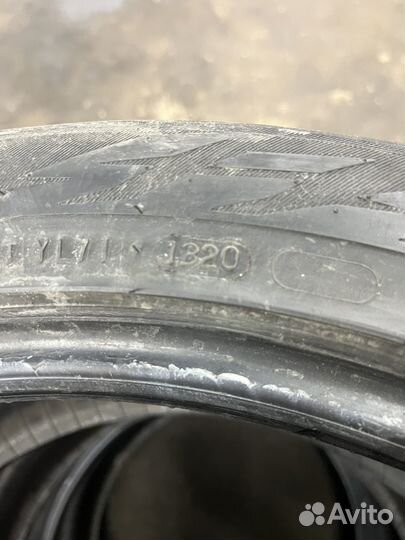 Nokian Tyres Hakkapeliitta R3 245/45 R19 102T