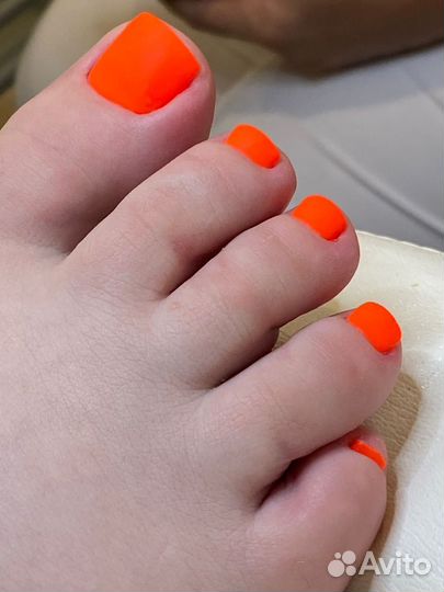 Маникюр,педикюр,подолгия