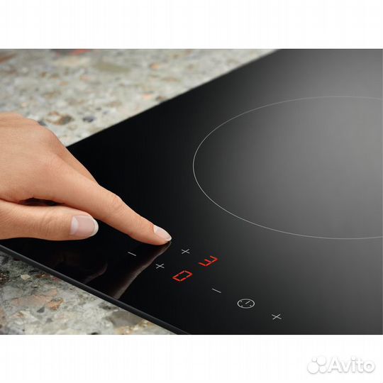 Варочная панель Electrolux LHR3233CK, черный