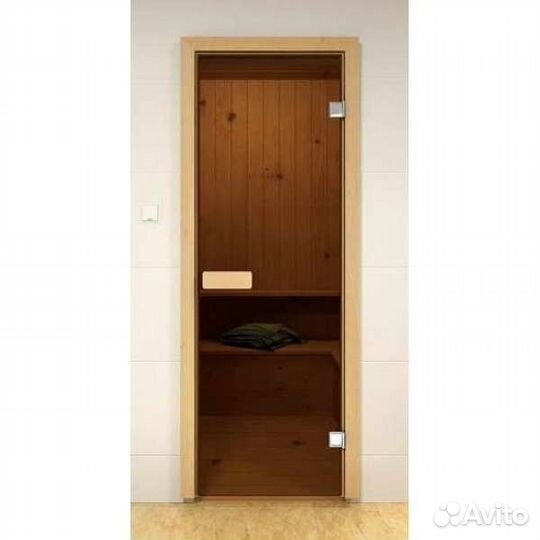 Дверь стеклянная для бани