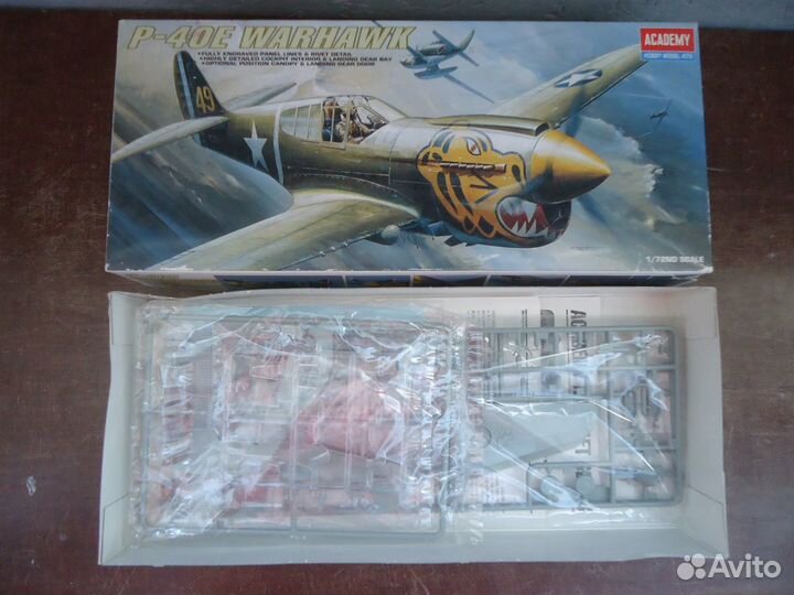 Сборная модель самолета P-40E warhawk 1/72