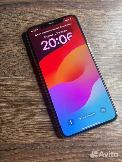 iPhone 11 Pro Max, 64 ГБ