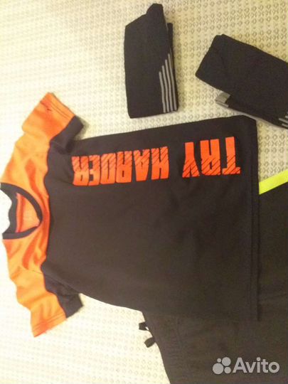 Форма спортивная или для футбола demix