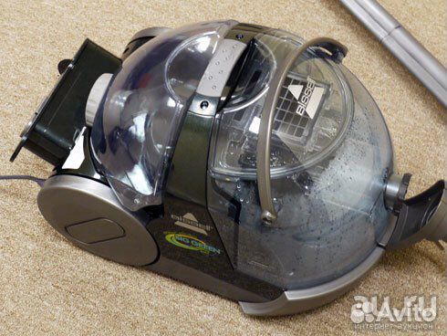 Моющий пылесос bissell