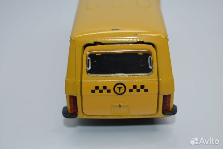 Раф 2203 Маршрутное такси Модель 1:43
