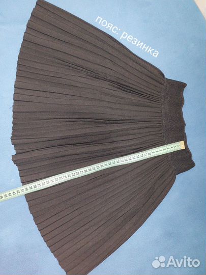 Одежда для школы на девочку 128-134 см