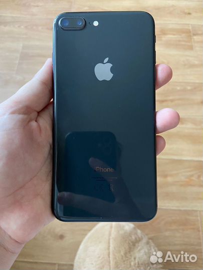 Телефон iPhone 8 plus