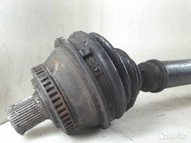 Полуось передняя правая (приводной вал, шрус), Aud