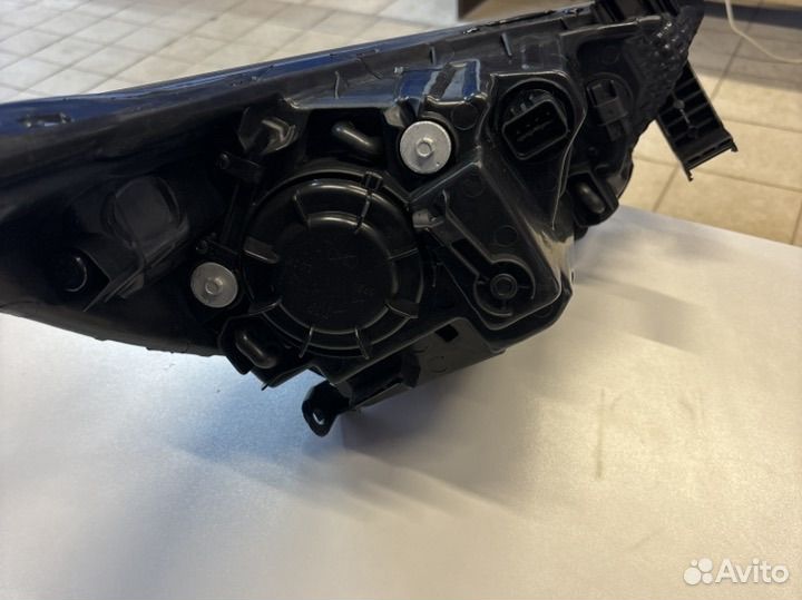 Фара левая hyundai solaris 1