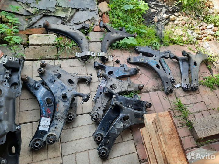 Рычаги ступицы subaru