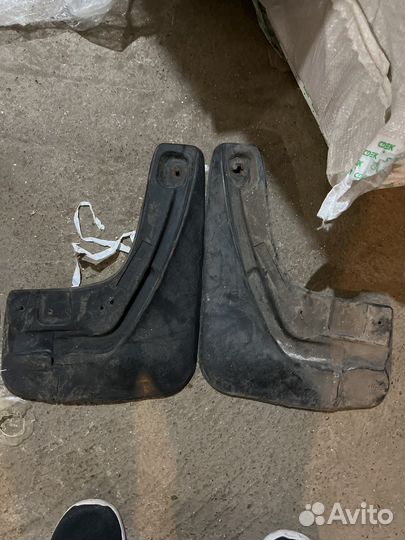 Брызговики ford focus 2