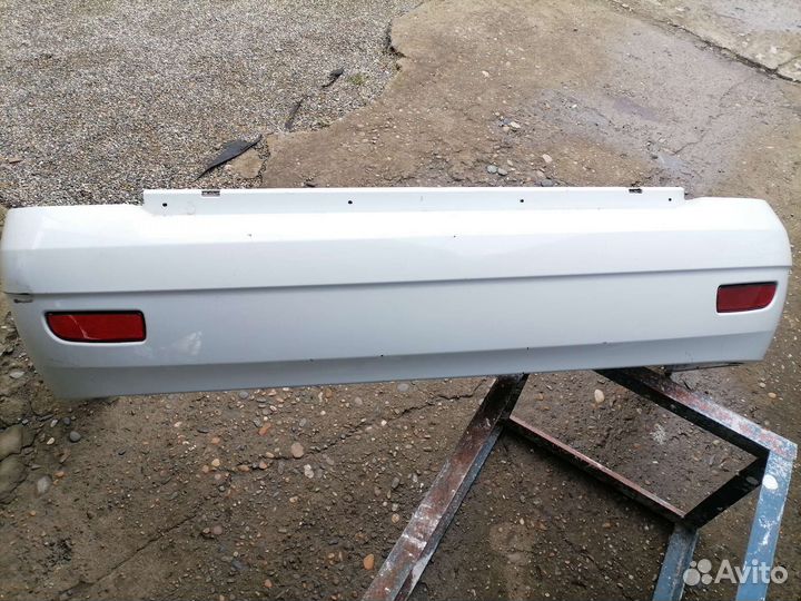 Задний бампер на priora