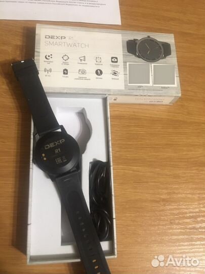 Умные часы dexp R1