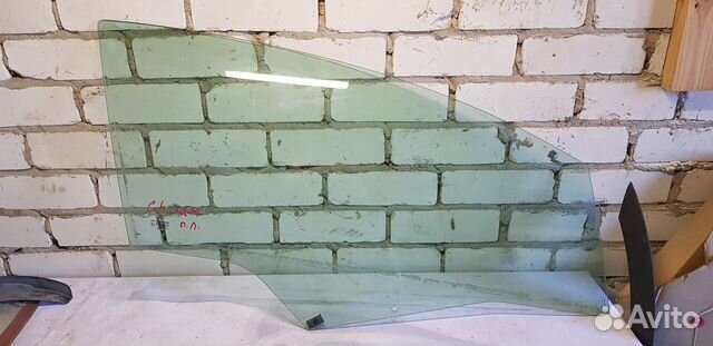 Citroen C4 (05-11) Стекло двери переднее правое