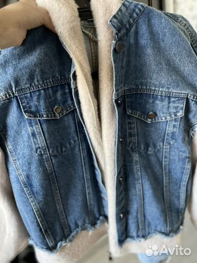 Джинсовая куртка женская